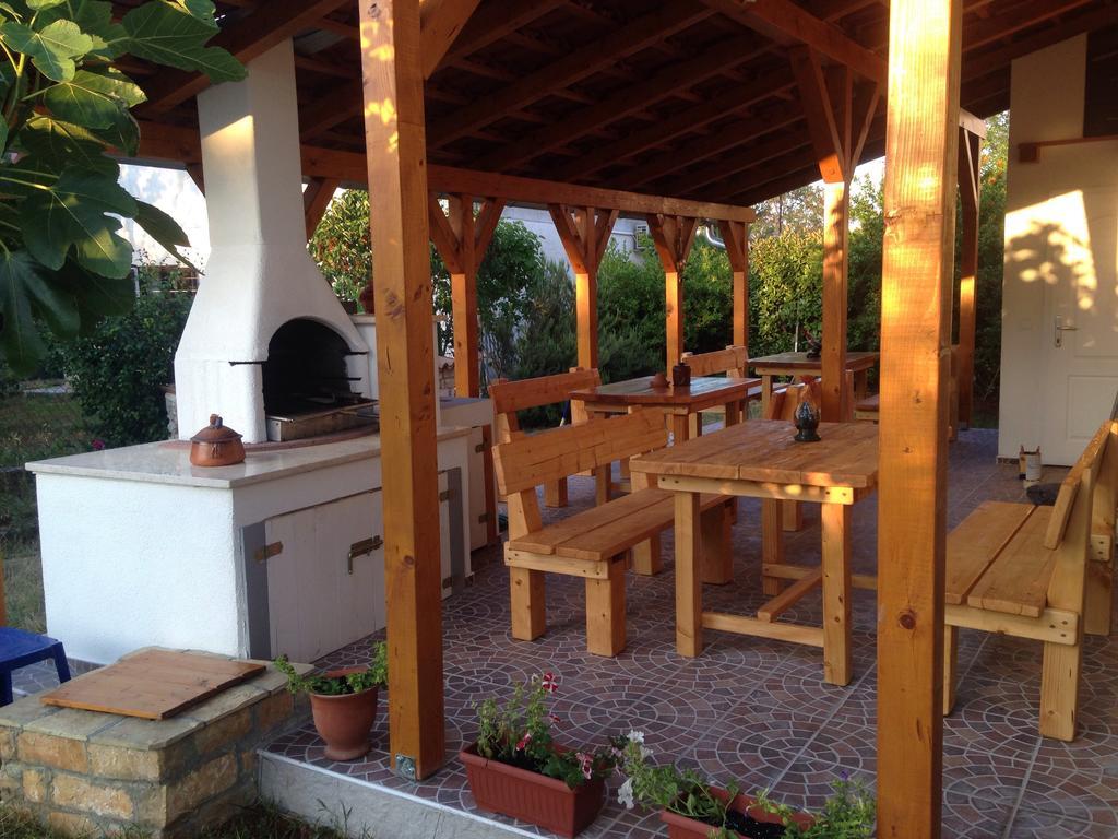 Chillout Apartments With Pool Patricia Фажана Номер фото