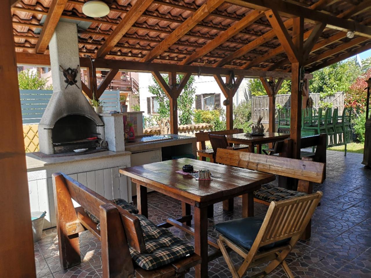Chillout Apartments With Pool Patricia Фажана Екстер'єр фото
